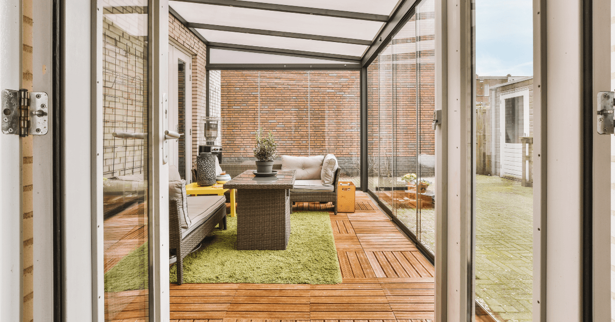 patio enclosure in Tampa